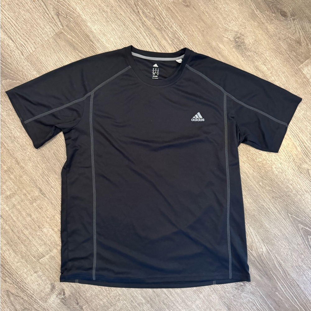 Adidas Men's Black Short Sleeve performance T-shirt size XL